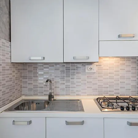 Condominio Bristol 221 比比翁