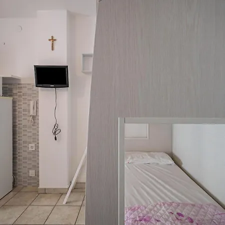 Condominio Bristol 221 公寓
